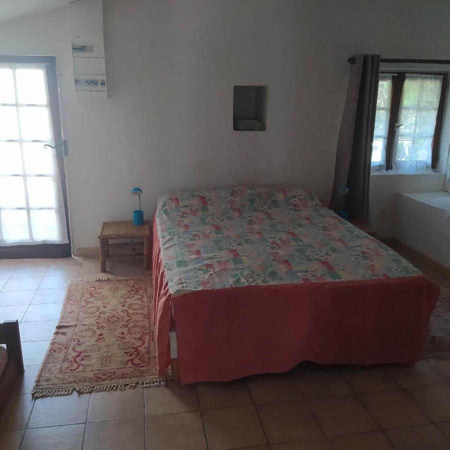 Gite Des Ecuries Du Seillery La Clisse Extérieur photo